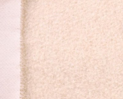 Mohair (Steiff-Schulte) dense, curled, ivory ± 7 mm pile